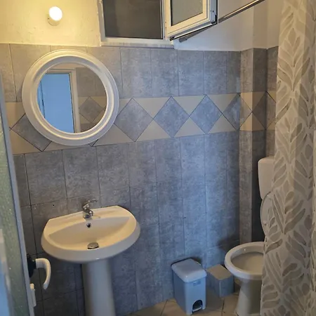 Apartmán Anastasia To Rent Qëparo